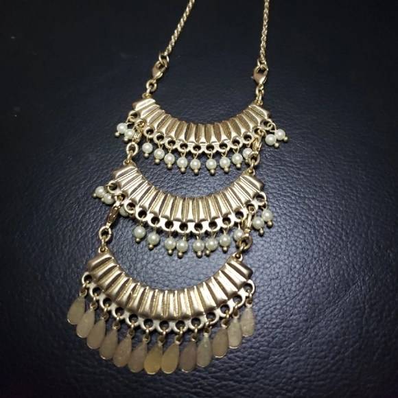 Reversible Fiesta Gold Necklace Premier Designs - Picture 9 of 9